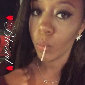 Meet your Posher, Timika